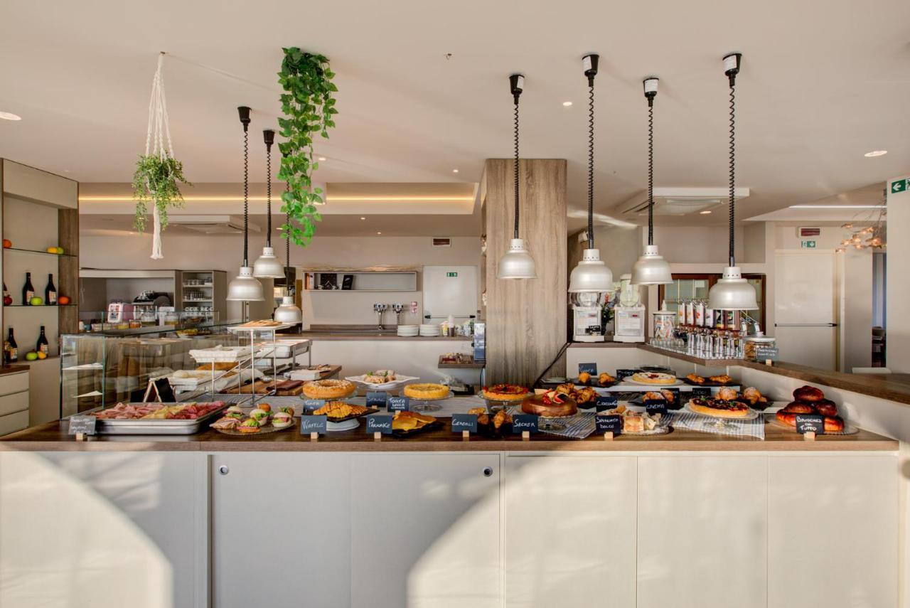 Hotel Alexandra - Beach Front - Healthy Xxl Breakfast & Brunch Included Until 12 30pm