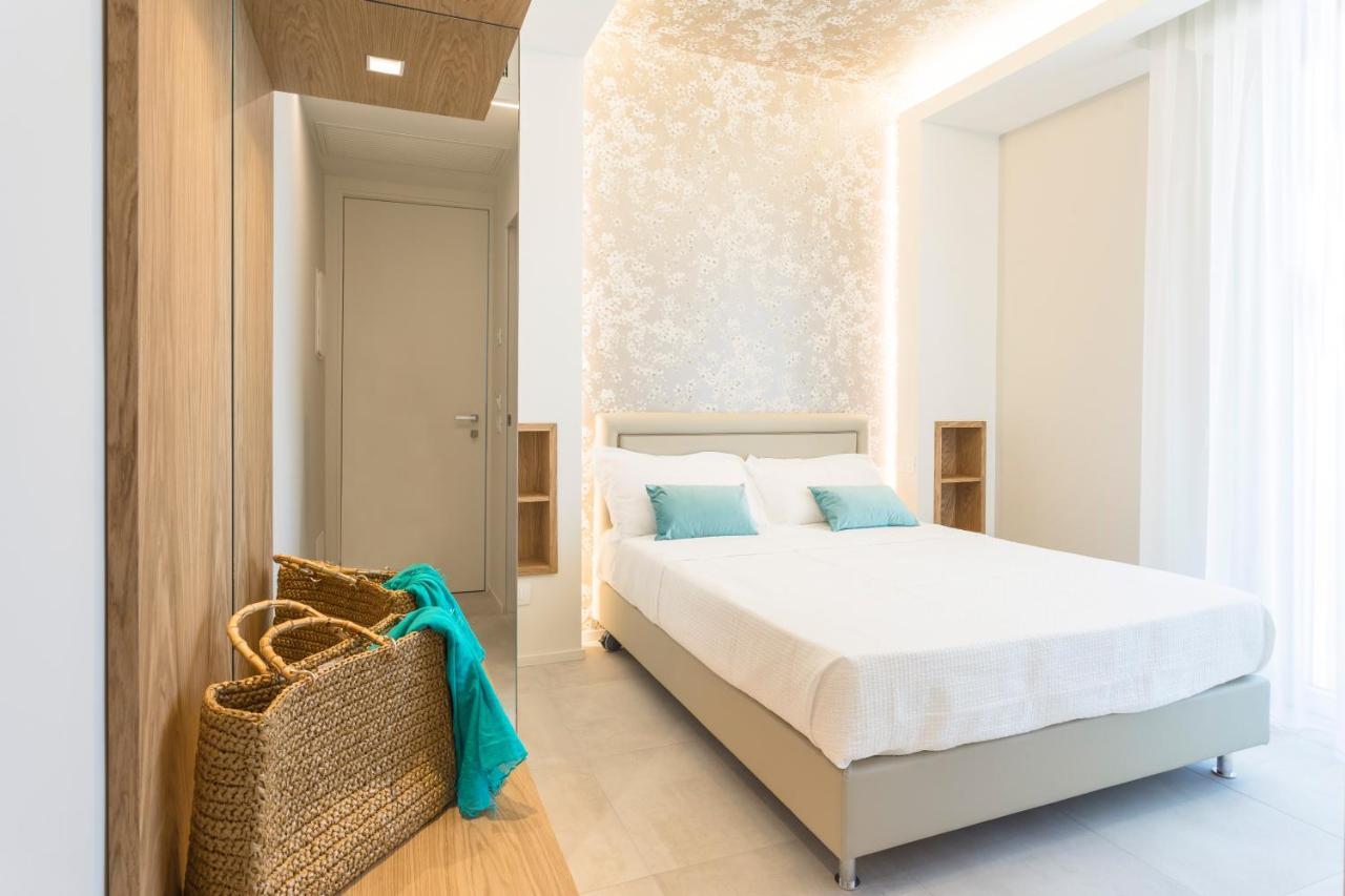 Alexandra - Beach Front - Healthy Xxl Breakfast & Brunch Included Until 12 30pm Hotel 3*
