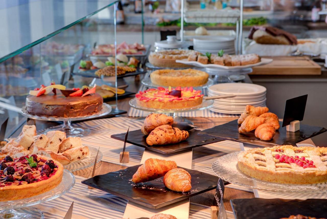 Hotel Alexandra - Beach Front - Healthy Xxl Breakfast & Brunch Included Until 12 30pm