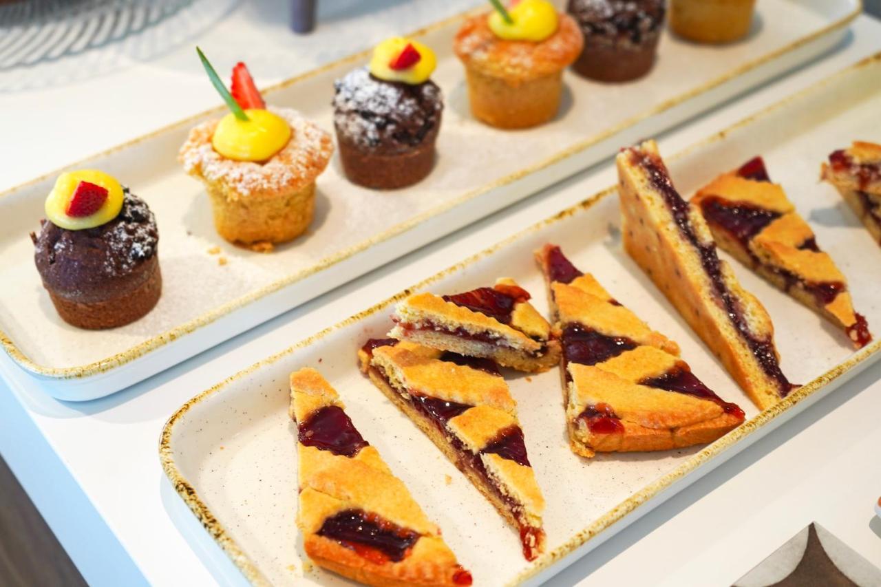 Alexandra - Beach Front - Healthy Xxl Breakfast & Brunch Included Until 12 30pm 3*